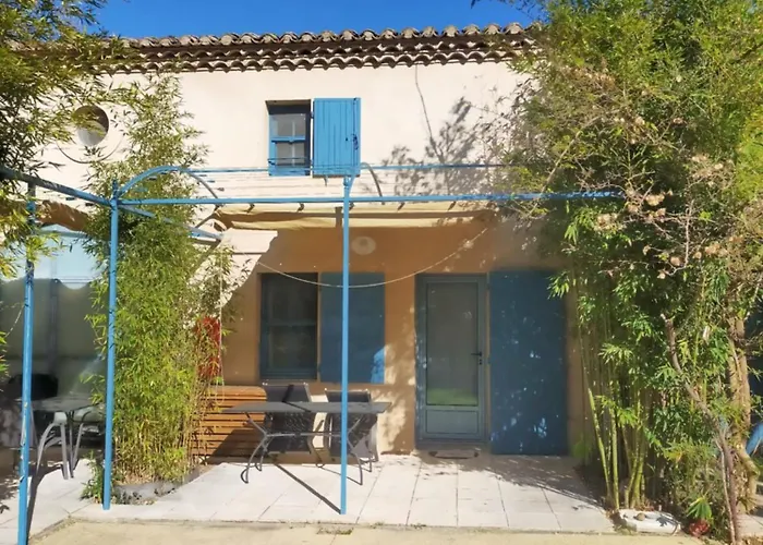 Hotel Mas de la Tour Carbonnière à Aigues-Mortes