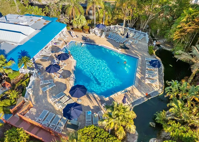 Park Shore Resort By Mike Z Rentals (Adults Only) North North Naples