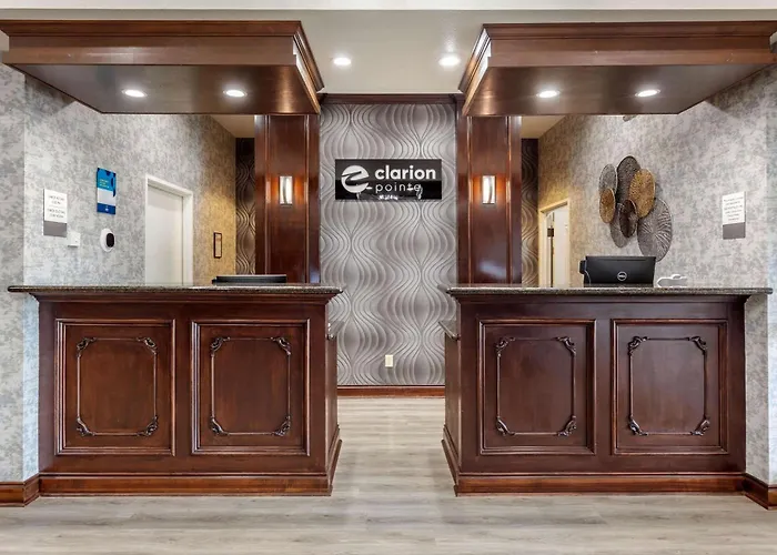 Clarion Pointe Sulphur Springs