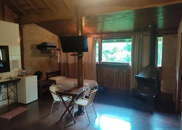 Pássaro de Fogo Hotel Santo Antônio do Pinhal