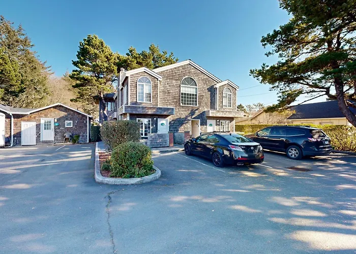 Beaches Inn | Sandpiper Pier Cottage