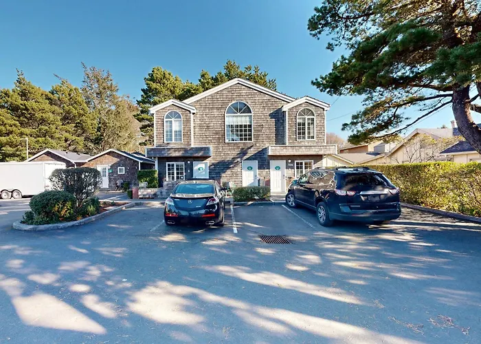 Beaches Inn | Sandpiper Pier Cottage