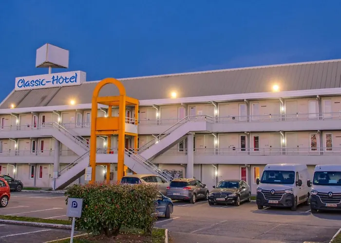 Classic Hotel - Fontenay-Tresigny