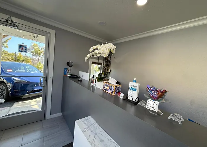 Fireside Inn By The Beach Boardwalk & Bowling Santa Cruz