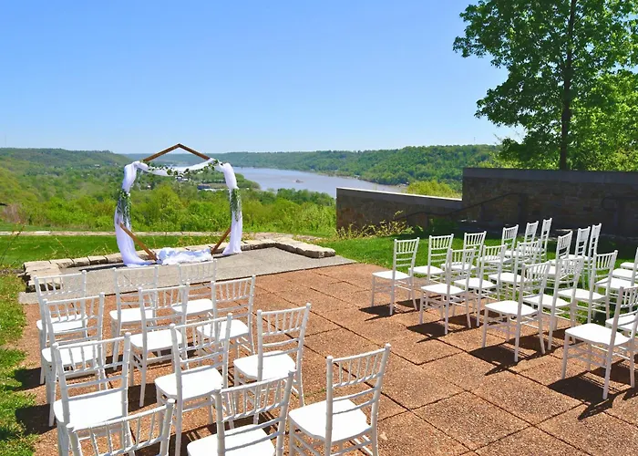 Clifty Inn Madison