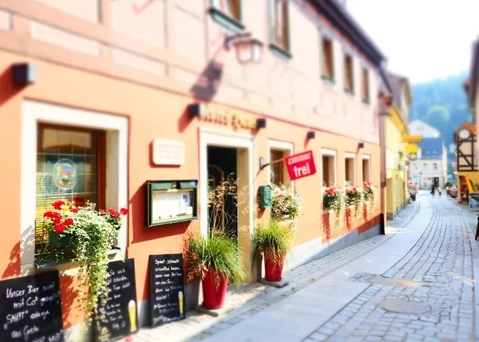 Gasthaus& Pension Zum Roten Haus