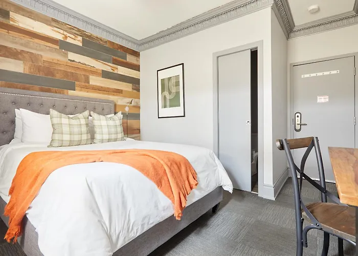 Hotel La TUMU Toronto