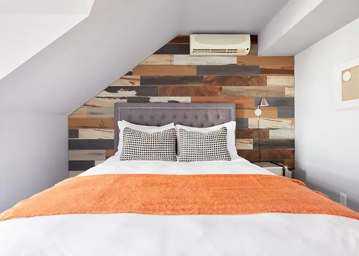 Hotel La TUMU Toronto