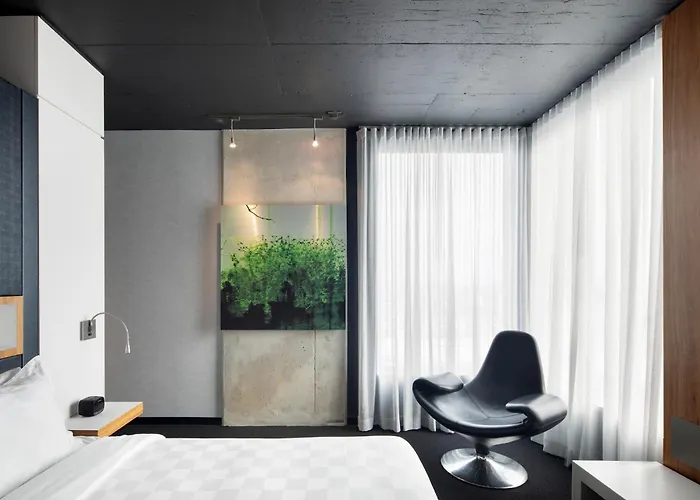 Alt Hotel Toronto Airport Mississauga