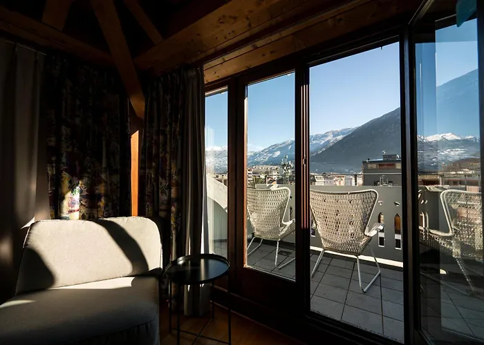 Bernina Express Eco Rooms&Breakfast Tirano