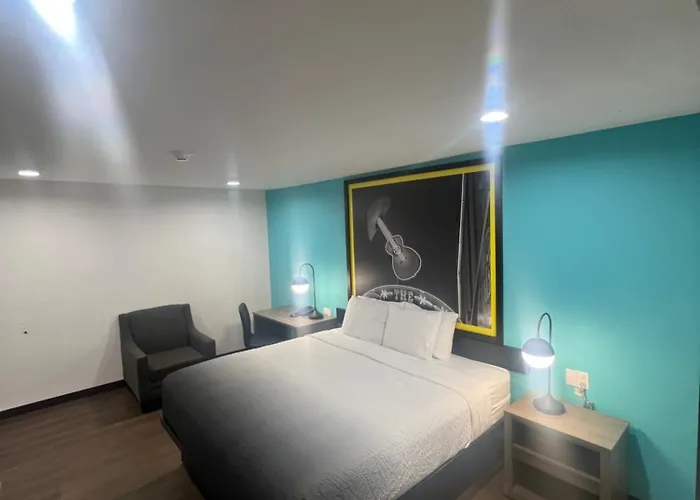 Super 8 By Wyndham Wichita Falls