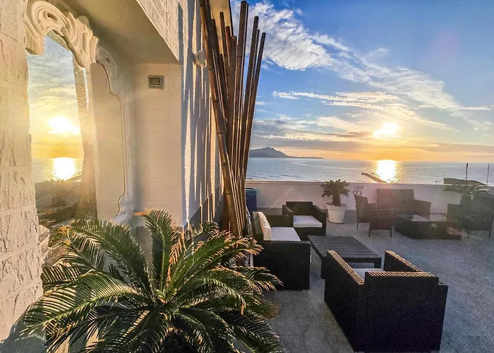 Naro Suites And Rooms