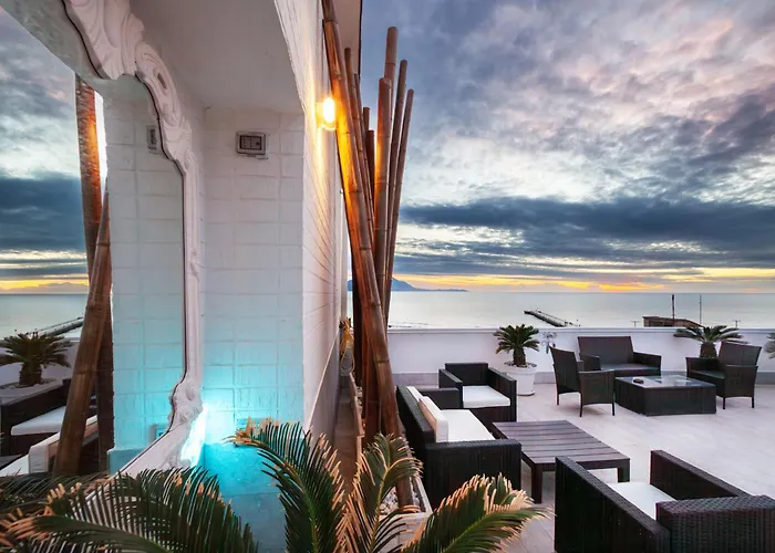 Naro Suites And Rooms