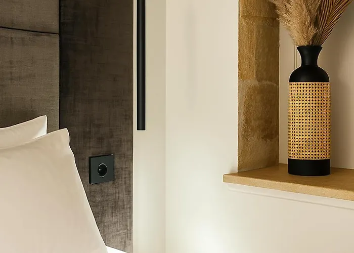 MAYA Appartements&Suites Cosne-Cours-Sur-Loire