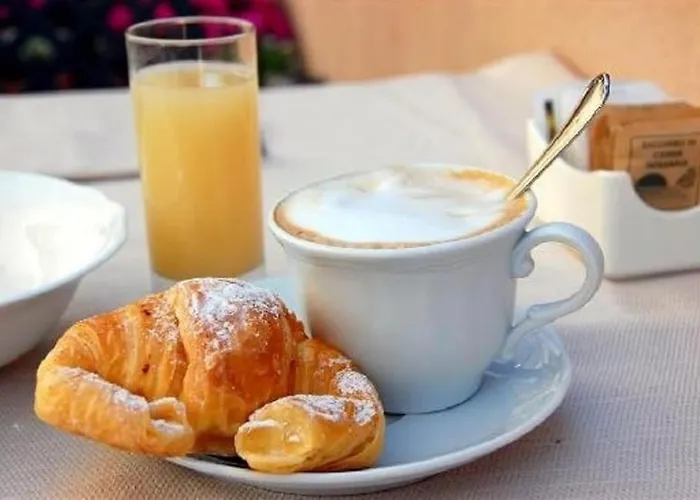 L' Angolo Dei Poeti - Bed And Breakfast