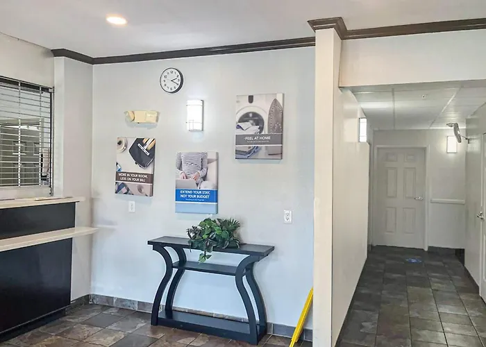 Oyo Townhouse Beaumont Medical Center Area I-10 Hotel
