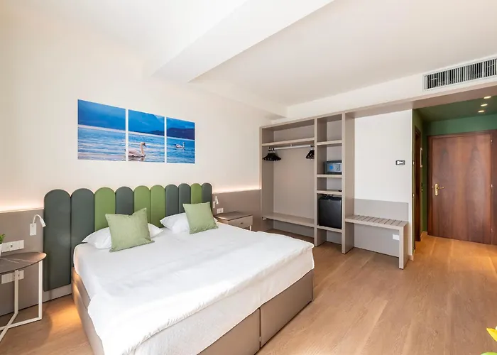 Hotel Pineta Campi Tremosine