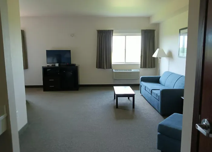 Cobblestone Inn & Suites - Manchester