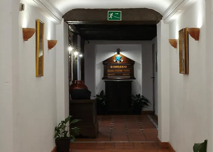 Hotels in Sierra Nevada