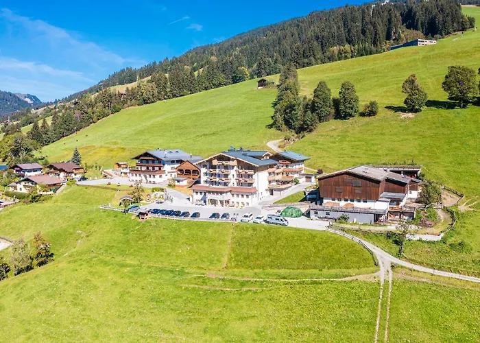 Hotel Vorderronach Sommer-Joker-Card in Saalbach&Parkplatz