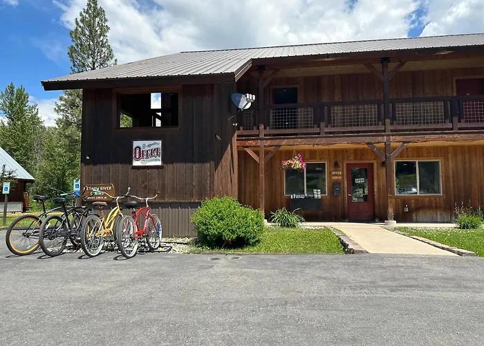 Methow River Lodge Cabins