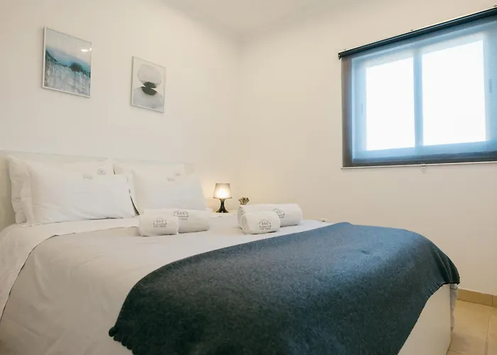 Tree House - Casa Figueira Hotel Sesimbra
