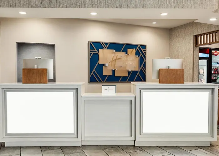 Holiday Inn Express Baltimore At The Stadiums By Ihg