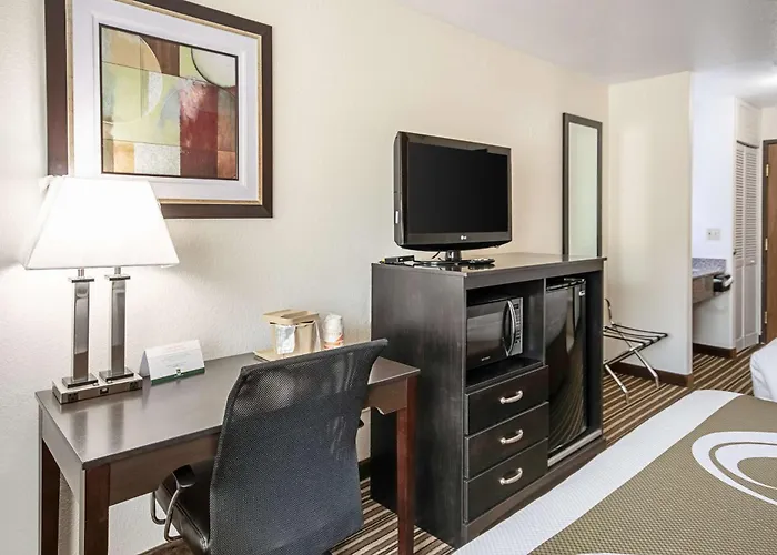 Quality Inn Dodge City