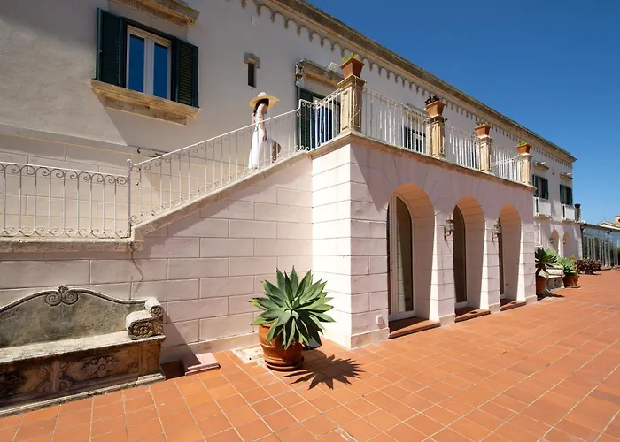 Isola Charm B&B - Pool & Nature Stay