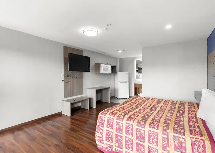 Travel Inn & Suites Humble