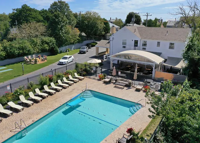 Provincetown Hotels