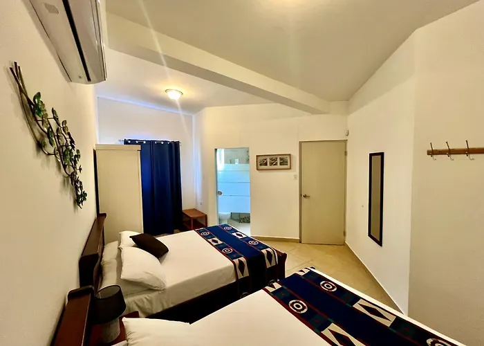 Hotels in Noord