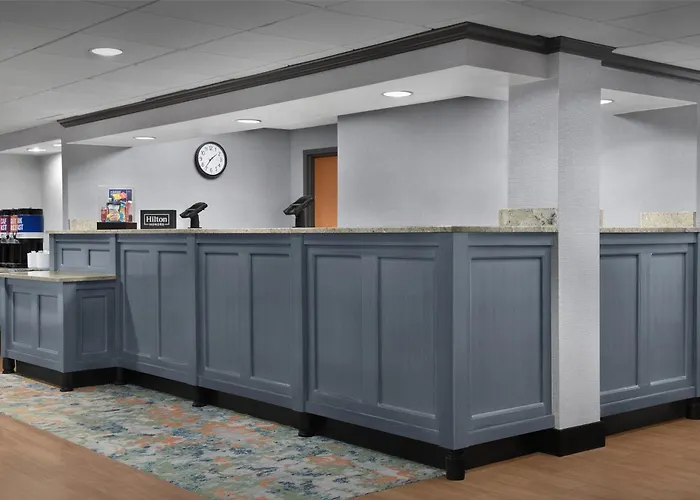 Hampton Inn Pittsburgh Greentree Crafton