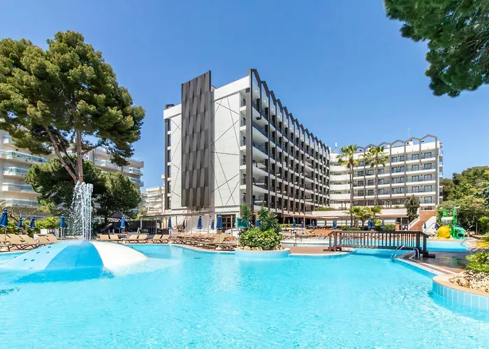 Golden Avenida Family Suites 4 Sup Salou