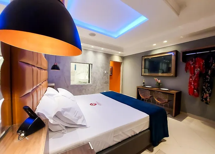 Glória Plaza Hotel (Adults Only)