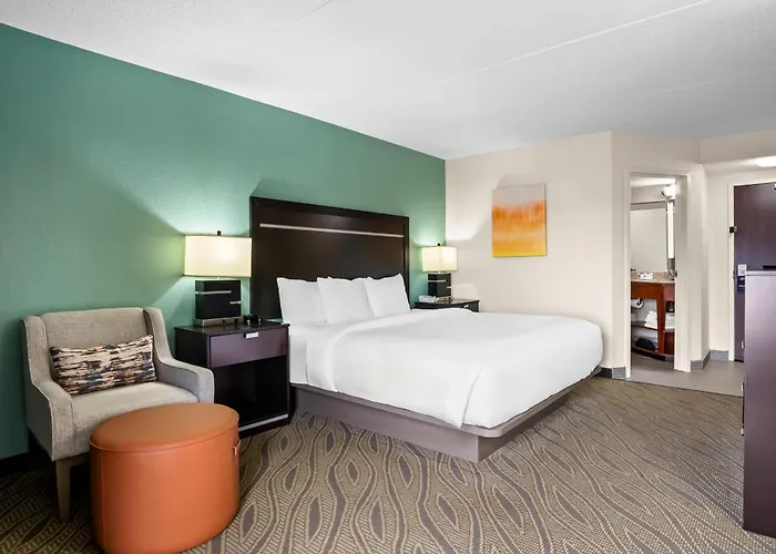 Cadillac Hotels