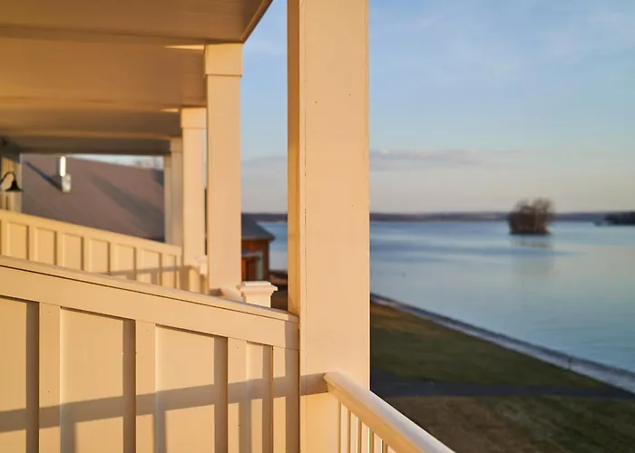 The Lake House On Canandaigua