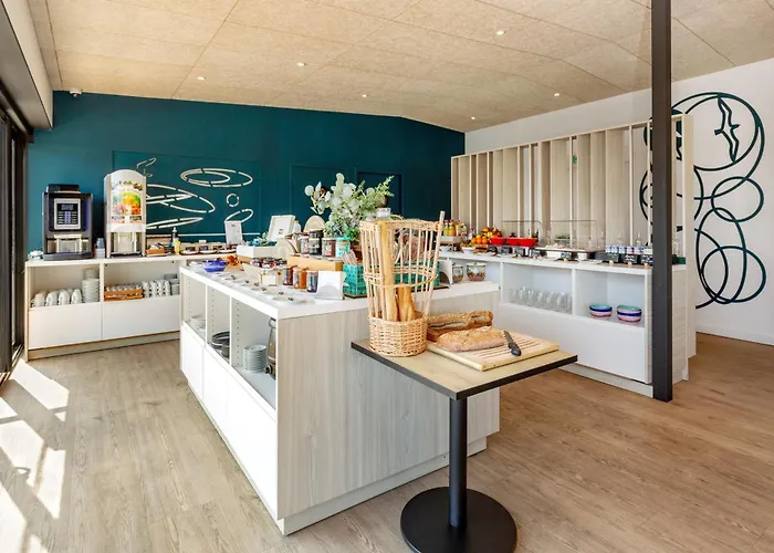 Golden Tulip Hotel & Rooftop Martigues Provence