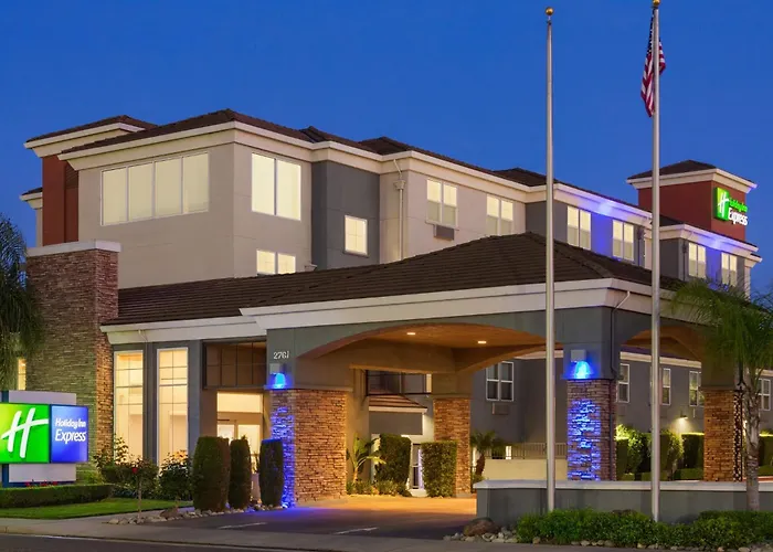 Holiday Inn Express- West Sacramento By Ihg