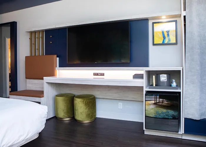 Hotel Denim Greensboro