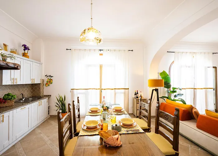 Casa Giulia Positano Hotel