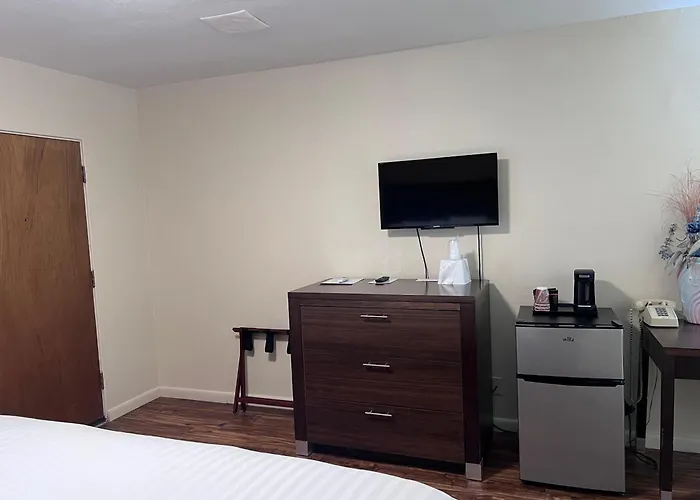 Sunrise Motor Inn