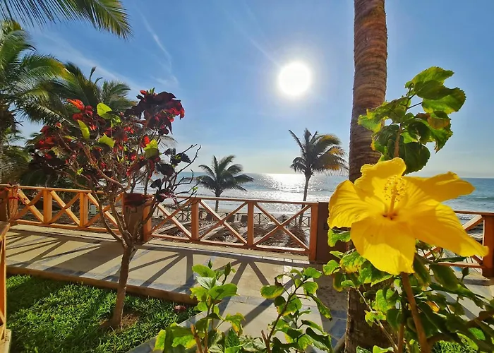 Mancora Beach Hotel (Adults Only)
