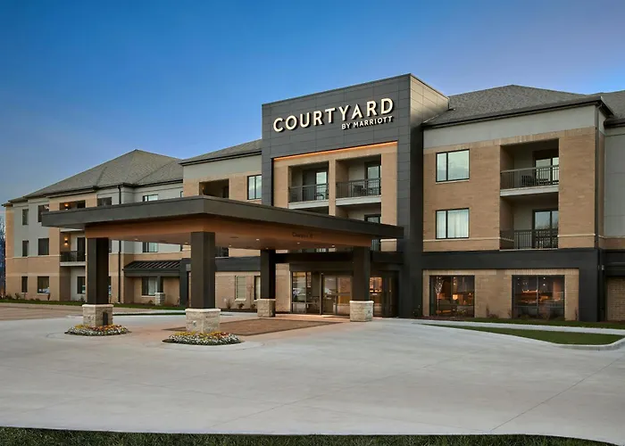 Courtyard Wausau