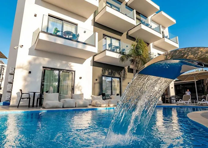 Absolute Hotel Ksamil