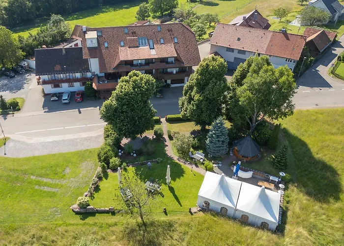 Hotel Restaurant Vinothek LAMM Bad Herrenalb
