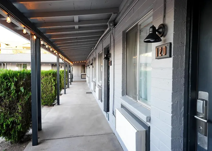 Rim Country Inn - Self Serve Hotel - Payson