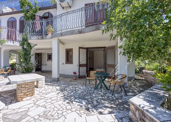 Guest House Jolanda