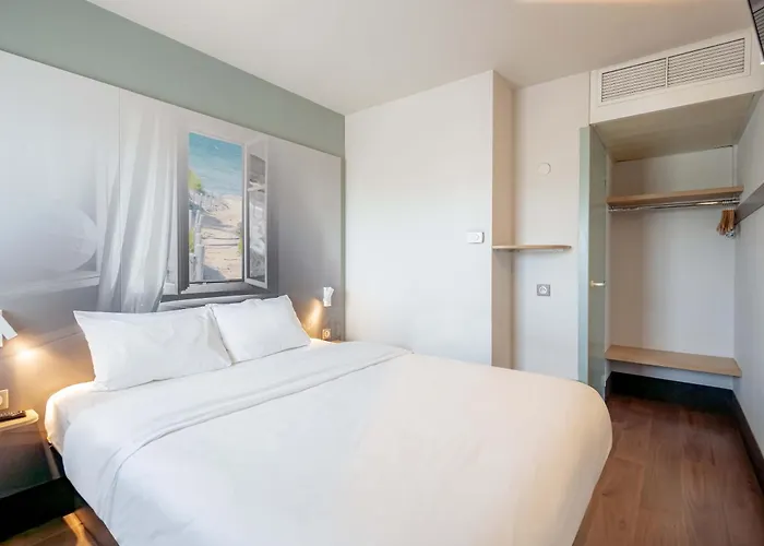 B&B HOTEL Hyères