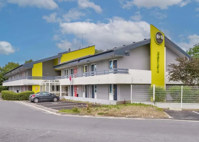 B&B Hotel Herblay
